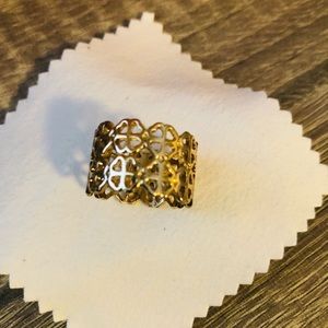 Intricate Design Goldtone Ring